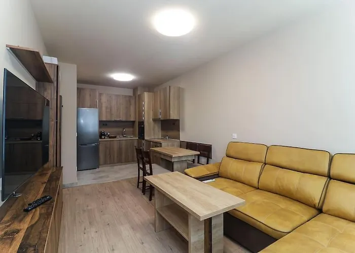 Apartament Cherkovna Garage !!!